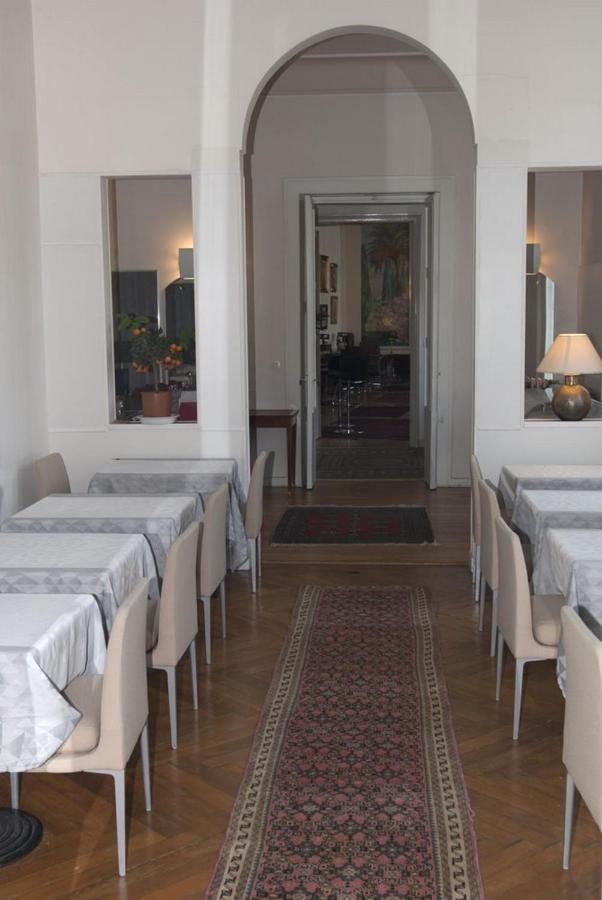 Acacias Apparts Hotel 플롬비에레레뱅 외부 사진